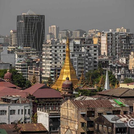 City Hotel Yangon Exterior photo