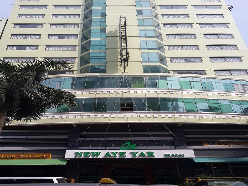 City Hotel Yangon Exterior photo